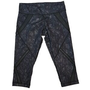 Lululemon Crop Leggings Size 6 Green White Leaf Print 17" inseam Mesh Design